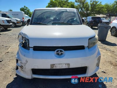 Piąte zdjęcie samochodu w środku: 2013 SCION XB BASE VIN:JTLZE4FE7DJ031690 - miniatura