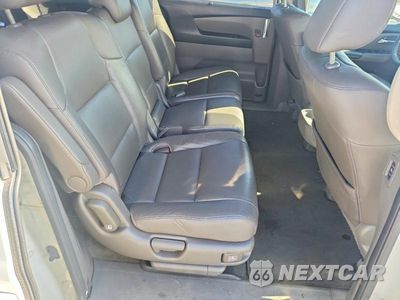 Zdjęcie 11 z 14 samochodu: 2016 HONDA ODYSSEY EXL VIN:5FNRL5H69GB090748 - miniatura