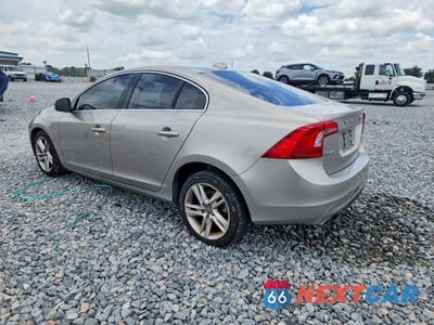 Drugie zdjęcie samochodu z przodu: 2014 VOLVO S60 T5 VIN:YV1612FS6E1290199 - miniatura