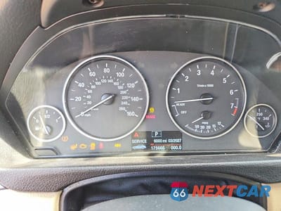 Zdjęcie 9 z 12 samochodu: 2015 BMW 320 I VIN:WBA3B1G55FNT03735 - miniatura