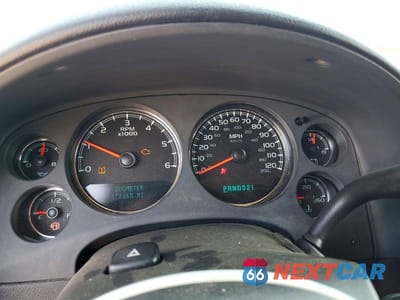 Zdjęcie 9 z 13 samochodu: 2008 CHEVROLET SUBURBAN K1500 LS VIN:3GNFK16348G280144 - miniatura