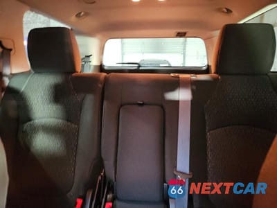 Zdjęcie 10 z 13 samochodu: 2012 GMC ACADIA SLE VIN:1GKKRNED3CJ337501 - miniatura