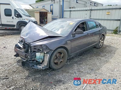 2011 CHEVROLET MALIBU LS 1G1ZB5E10BF269527 - główne zdjęcie licytacji z USA - miniatura