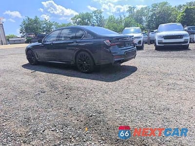 Drugie zdjęcie samochodu z przodu: 2022 BMW 750 XI VIN:WBA7U2C07NCG99224 - miniatura