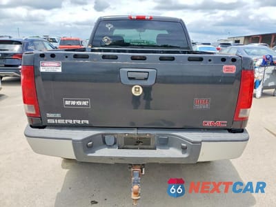 Zdjęcie 6 z 12 samochodu: 2011 GMC SIERRA K1500 SL VIN:1GTR2UEA5BZ250021 - miniatura
