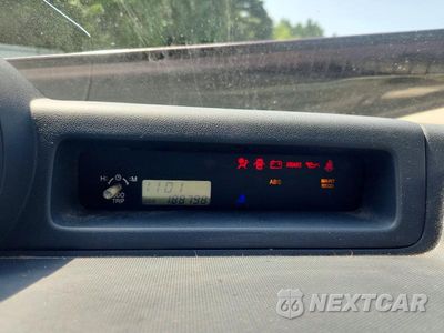Zdjęcie 9 z 13 samochodu: 2005 TOYOTA SCION XB VIN:JTLKT334750170528 - miniatura