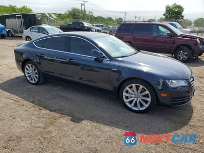 Czwarte zdjęcie samochodu z boku: 2014 AUDI A7 PREMIUM PLUS VIN:WAUWGAFC9EN021711 - miniatura
