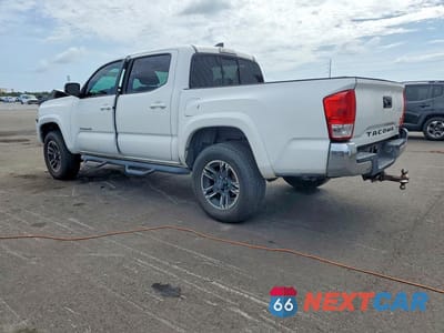 Drugie zdjęcie samochodu z przodu: 2017 TOYOTA TACOMA SR5 V6 VIN:3TMAZ5CN1HM030731 - miniatura