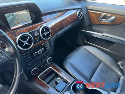 Zdjęcie 10 z 12 samochodu: 2014 MERCEDES-BENZ GLK 350 4MATIC VIN:WDCGG8JB4EG164255 - miniatura