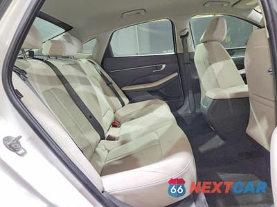 Zdjęcie 10 z 12 samochodu: 2024 HYUNDAI SONATA SEL VIN:KMHL64JA3RA377094 - miniatura