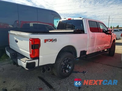 Trzecie zdjęcie samochodu z tyłu: 2023 FORD F250 SUPER DUTY VIN:1FT8W2BT0PED81589 - miniatura