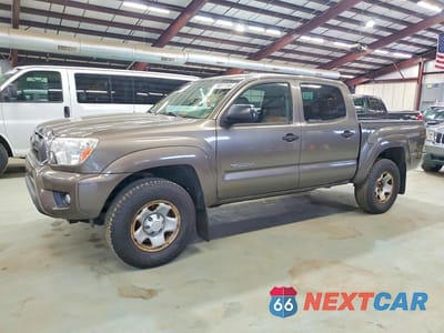 2014 TOYOTA TACOMA DOUBLE CAB 3TMLU4EN7EM138264 - główne zdjęcie licytacji z USA - miniatura