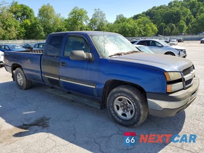 Czwarte zdjęcie samochodu z boku: 2004 CHEVROLET SILVERADO K1500 VIN:1GCEK19T14E188295 - miniatura