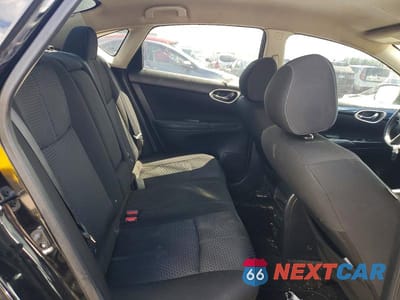Zdjęcie 10 z 12 samochodu: 2017 NISSAN SENTRA SR VIN:3N1AB7AP7HY284556 - miniatura