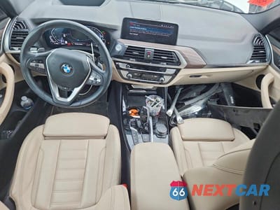Zdjęcie 8 z 13 samochodu: 2021 BMW X3 XDRIVE30E VIN:5UXTS1C02M9H02476 - miniatura