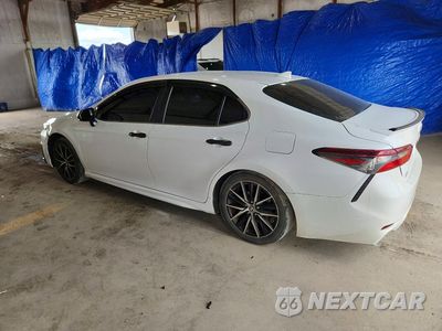 Drugie zdjęcie samochodu z przodu: 2021 TOYOTA CAMRY VIN:4T1G11AKXMU558210 - miniatura