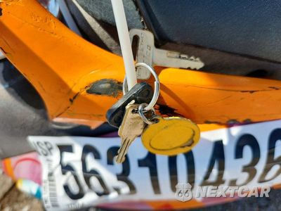 Zdjęcie 8 z 9 samochodu: 2008 YAMAHA VENO 125 VIN:LPRSE13Y98A540979 - miniatura