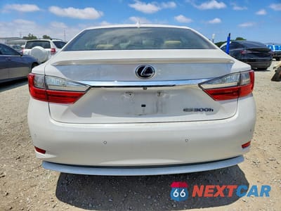 Zdjęcie 6 z 12 samochodu: 2017 LEXUS ES 300H VIN:JTHBW1GG7H2152923 - miniatura