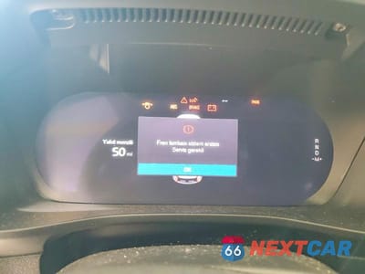 Zdjęcie 9 z 13 samochodu: 2025 VOLVO XC40 CORE VIN:YV4L12UJ7S2465341 - miniatura