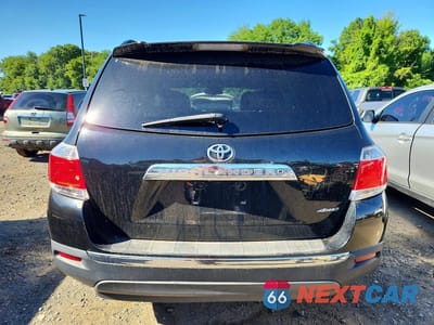Zdjęcie 6 z 13 samochodu: 2013 TOYOTA HIGHLANDER LIMITED VIN:5TDDK3EH7DS242475 - miniatura