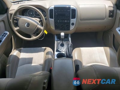 Zdjęcie 8 z 13 samochodu: 2005 MERCURY MARINER VIN:4M2CU57175DJ09238 - miniatura