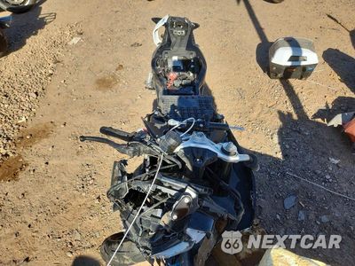 Piąte zdjęcie samochodu w środku: 2025 CF MOTO 675SS VIN:LCEPEVLPXS6001601 - miniatura