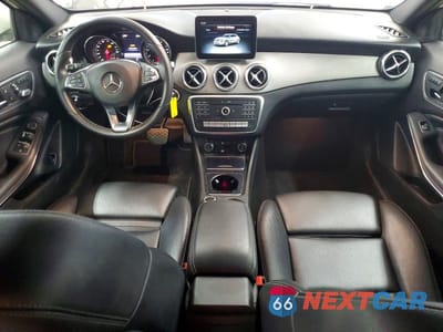 Zdjęcie 8 z 13 samochodu: 2018 MERCEDES-BENZ GLA 250 VIN:WDCTG4EB2JJ445033 - miniatura