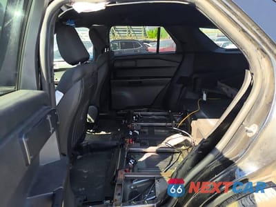 Zdjęcie 10 z 13 samochodu: 2020 FORD EXPLORER POLICE INTERCEPTOR VIN:1FM5K8ABXLGA20150 - miniatura