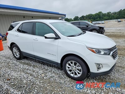 Czwarte zdjęcie samochodu z boku: 2020 CHEVROLET EQUINOX LT VIN:2GNAXKEV5L6205445 - miniatura