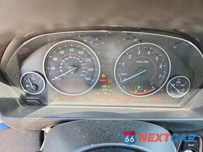 Zdjęcie 9 z 12 samochodu: 2014 BMW 428 I VIN:WBA3N7C54EK221849 - miniatura