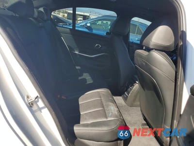 Zdjęcie 10 z 13 samochodu: 2024 BMW 330E VIN:3MW39FF04R8E41465 - miniatura