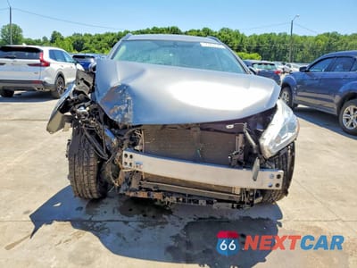Piąte zdjęcie samochodu w środku: 2018 NISSAN MURANO SV VIN:5N1AZ2MG5JN181495 - miniatura