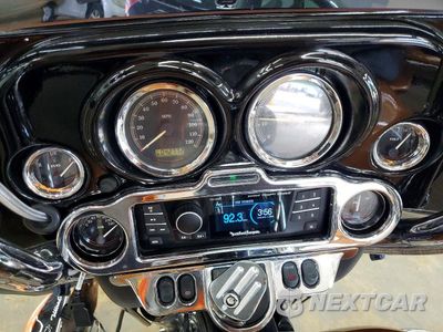 Zdjęcie 7 z 8 samochodu: 2008 HARLEY-DAVIDSON FLHTCUI 105TH ANNIVERSARY EDITION VIN:1HD1FC4458Y642856 - miniatura
