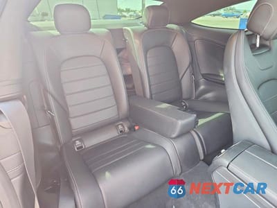Zdjęcie 10 z 13 samochodu: 2023 MERCEDES-BENZ C 300 VIN:W1KWJ8DB1PG132628 - miniatura