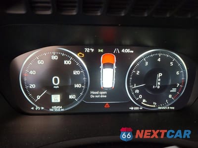 Zdjęcie 9 z 13 samochodu: 2016 VOLVO XC90 T6 VIN:YV4A22PK4G1068899 - miniatura