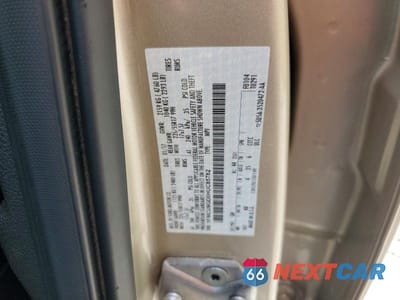 Zdjęcie 13 z 13 samochodu: 2017 FORD ESCAPE SE VIN:1FMCU9GD0HUC85782 - miniatura