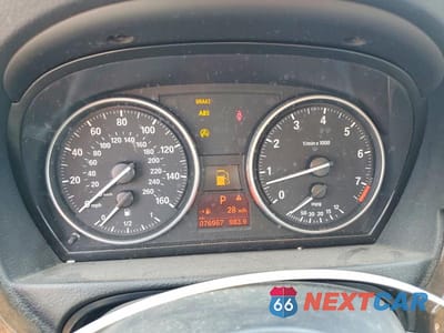 Zdjęcie 9 z 12 samochodu: 2008 BMW 328 I VIN:WBAVA33598KX87555 - miniatura