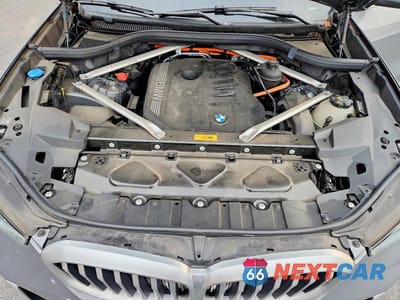 Zdjęcie 12 z 13 samochodu: 2025 BMW X5 XDRIVE50E VIN:5UX43EU08S9X01012 - miniatura