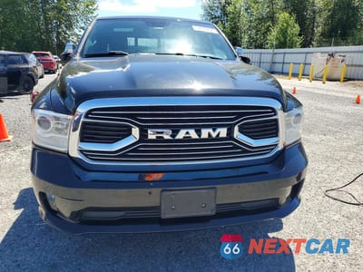 Piąte zdjęcie samochodu w środku: 2017 RAM 1500 LONGHORN VIN:1C6RR7PM9HS548391 - miniatura