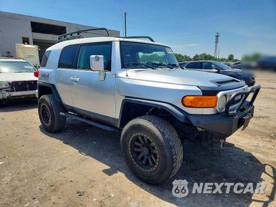 Czwarte zdjęcie samochodu z boku: 2007 TOYOTA FJ CRUISER BASE VIN:JTEBU11F070069234 - miniatura