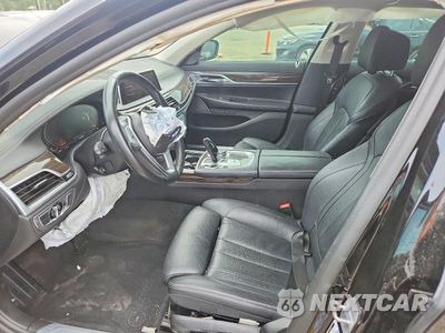 Zdjęcie 7 z 12 samochodu: 2020 BMW 740 I VIN:WBA7T2C0XLGL17631 - miniatura