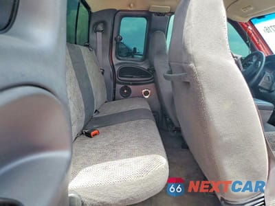 Zdjęcie 10 z 12 samochodu: 2001 DODGE RAM 1500 VIN:3B7HF13Z01G787644 - miniatura