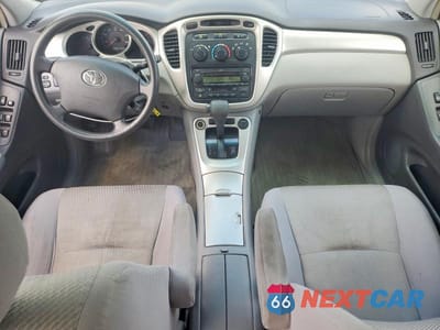 Zdjęcie 8 z 13 samochodu: 2006 TOYOTA HIGHLANDER LIMITED VIN:JTEGP21A460120529 - miniatura