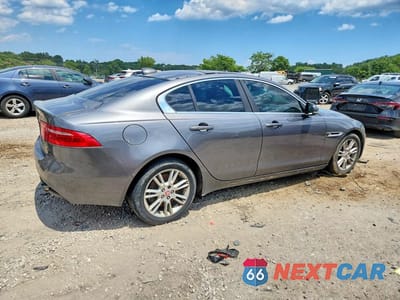Trzecie zdjęcie samochodu z tyłu: 2019 JAGUAR XE PREMIUM VIN:SAJAD4FX2KCP51897 - miniatura