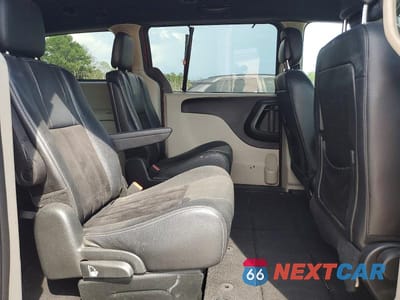 Zdjęcie 11 z 13 samochodu: 2018 DODGE GRAND CARAVAN SXT VIN:2C4RDGCG4JR179244 - miniatura