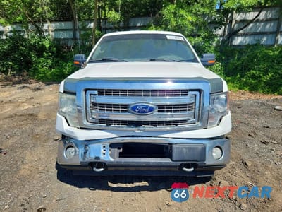 Piąte zdjęcie samochodu w środku: 2014 FORD F150 SUPER CAB VIN:1FTFX1ET5EFC27641 - miniatura
