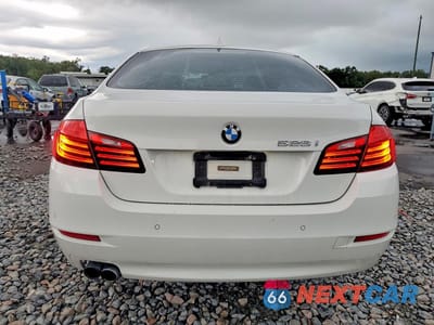 Zdjęcie 6 z 12 samochodu: 2016 BMW 528 I VIN:WBA5A5C54GG354495 - miniatura