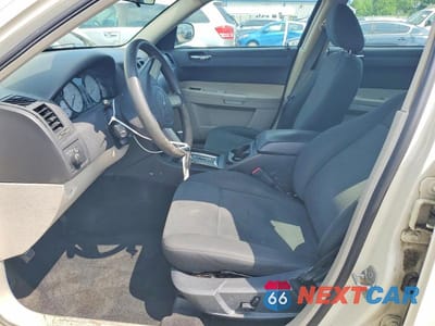Zdjęcie 7 z 13 samochodu: 2007 CHRYSLER 300 VIN:2C3KA43R07H868582 - miniatura