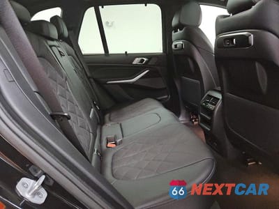 Zdjęcie 11 z 13 samochodu: 2025 BMW X5 XDRIVE50E VIN:5UX43EU08S9Y42193 - miniatura