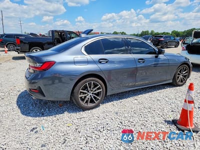 Trzecie zdjęcie samochodu z tyłu: 2021 BMW 330XI VIN:3MW5R7J08M8B81179 - miniatura